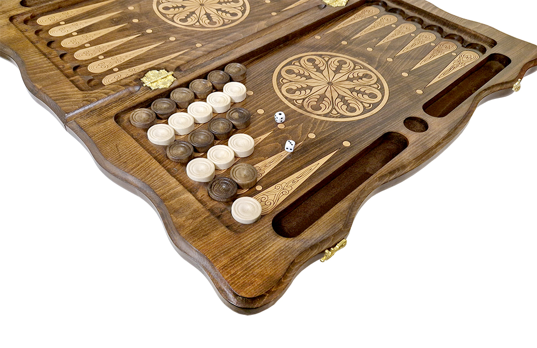 intriga-i-elegantnost-nardy-reznye-tyomnyj-uzor-2-60-ot-mirzoyan-nabor-dlya-pokera-.rf-5 придают игре уникальность и символический смысл. Каждый ход становится частью интеллектуального танца